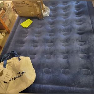 Brand new EnerPlex large queen size double-high air bed/air mattress